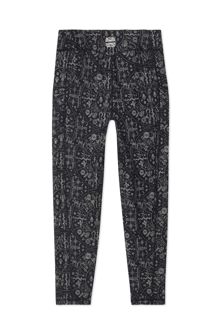 Map Print Leggings for Yoga & Running | Stretchy & Non-See Through
