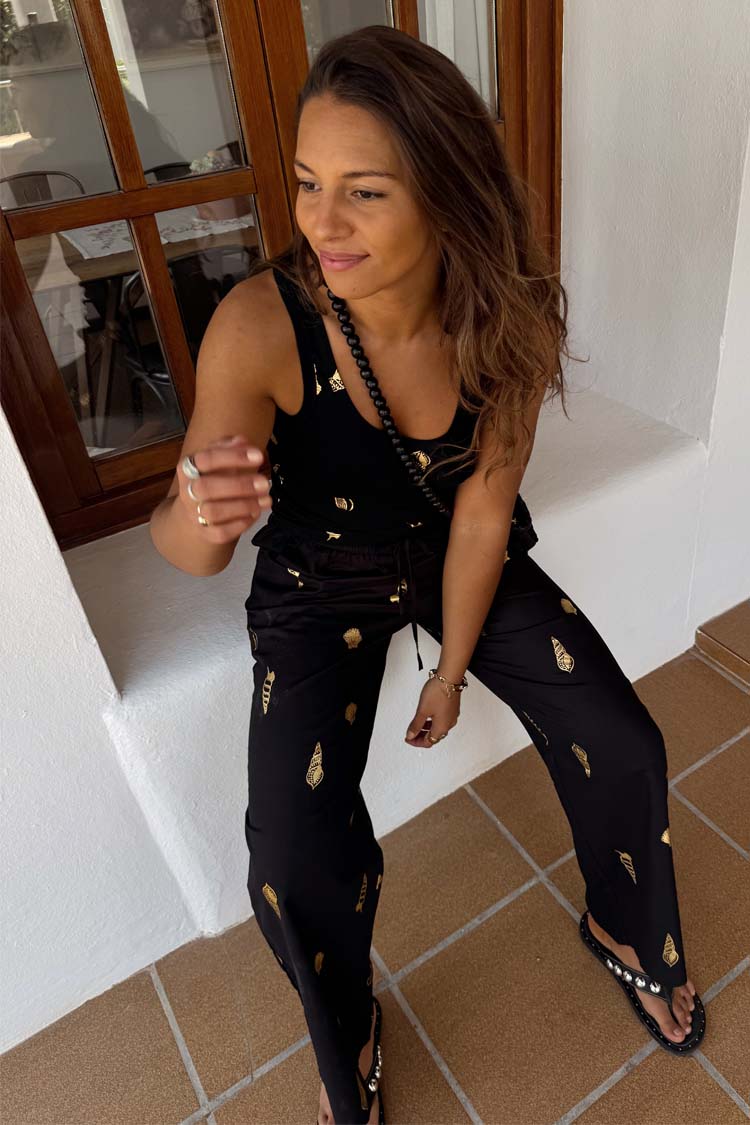 Black Wide-Leg Linen Trousers with Elastic Waist | Elissa