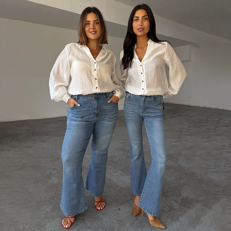 70s Flare Jeans with Scalloped Pockets | Denim Icon