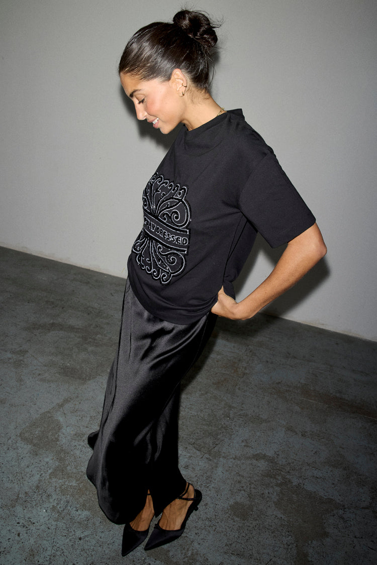 Black Beaded Logo T-shirt with Relaxed Fit | NFD