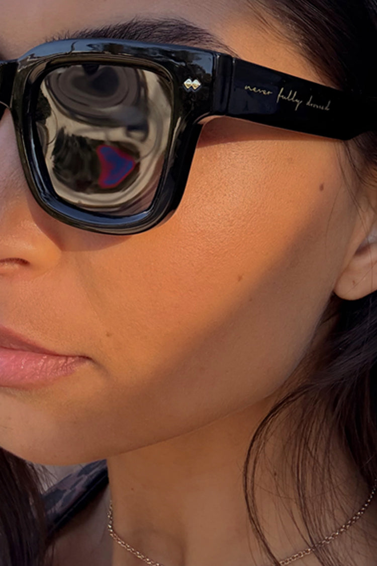 Retro Black Square Sunglasses with UV400 Protection | NFD