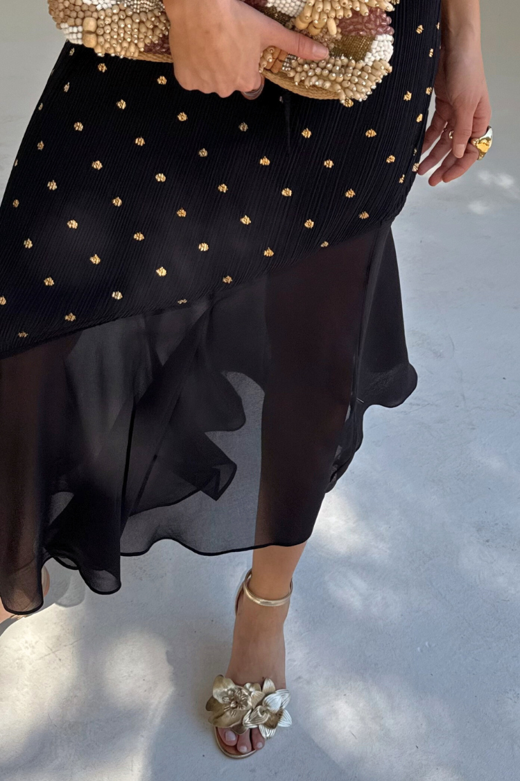 Black Plisse Fifi Dress with Elastic Waist & Asymmetric Hem | Elegant Evening Wear