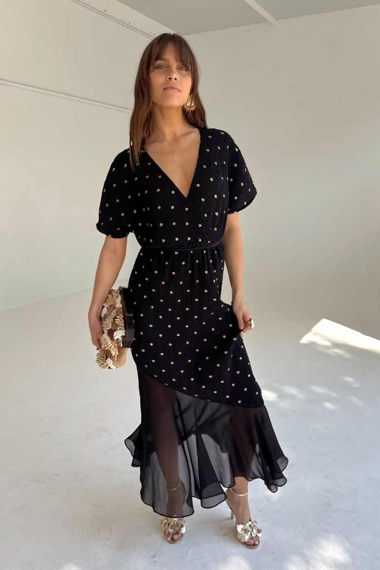 Black Plisse Fifi Dress with Elastic Waist & Asymmetric Hem | Elegant Evening Wear